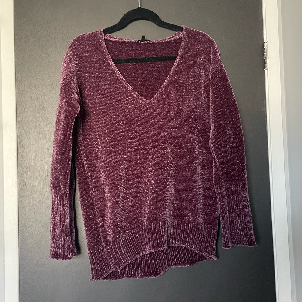 Dynamite Plum Chenille Oversized V-Neck Sweater - Size Small